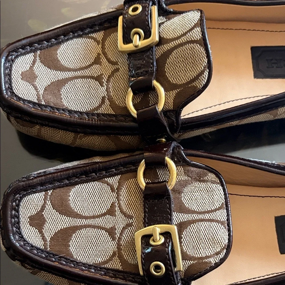 Coach Brown Monogram Loafers with Gold Buckles size 8m - Picture 2 of 5